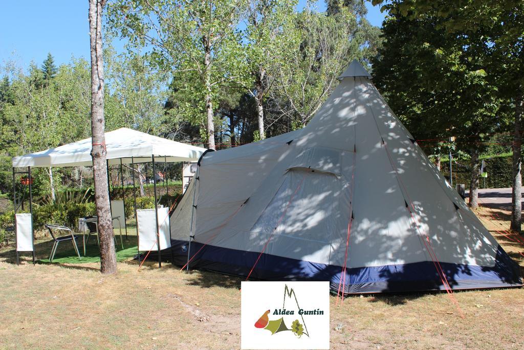Hotel Aldea Guntin Camping Caniza La Caniza Exterior foto
