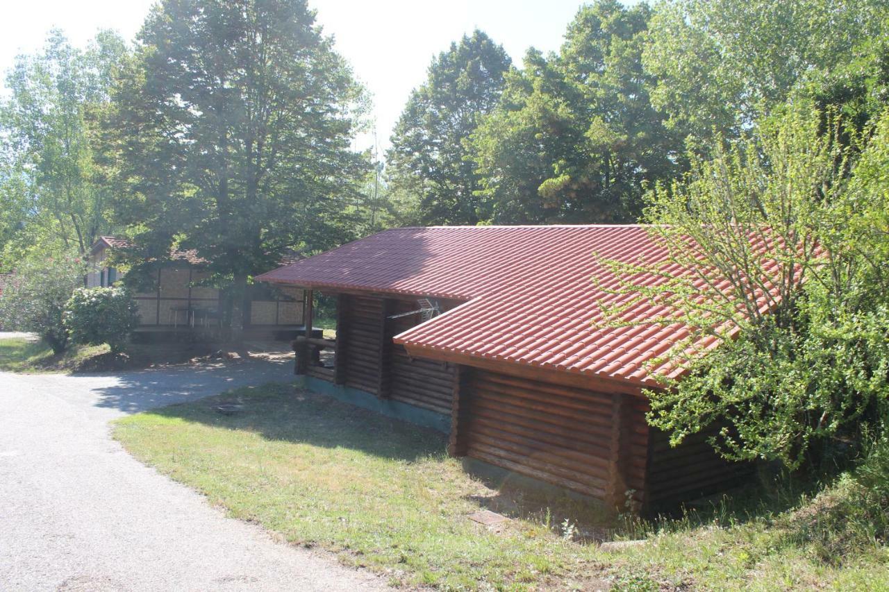 Hotel Aldea Guntin Camping Caniza La Caniza Exterior foto